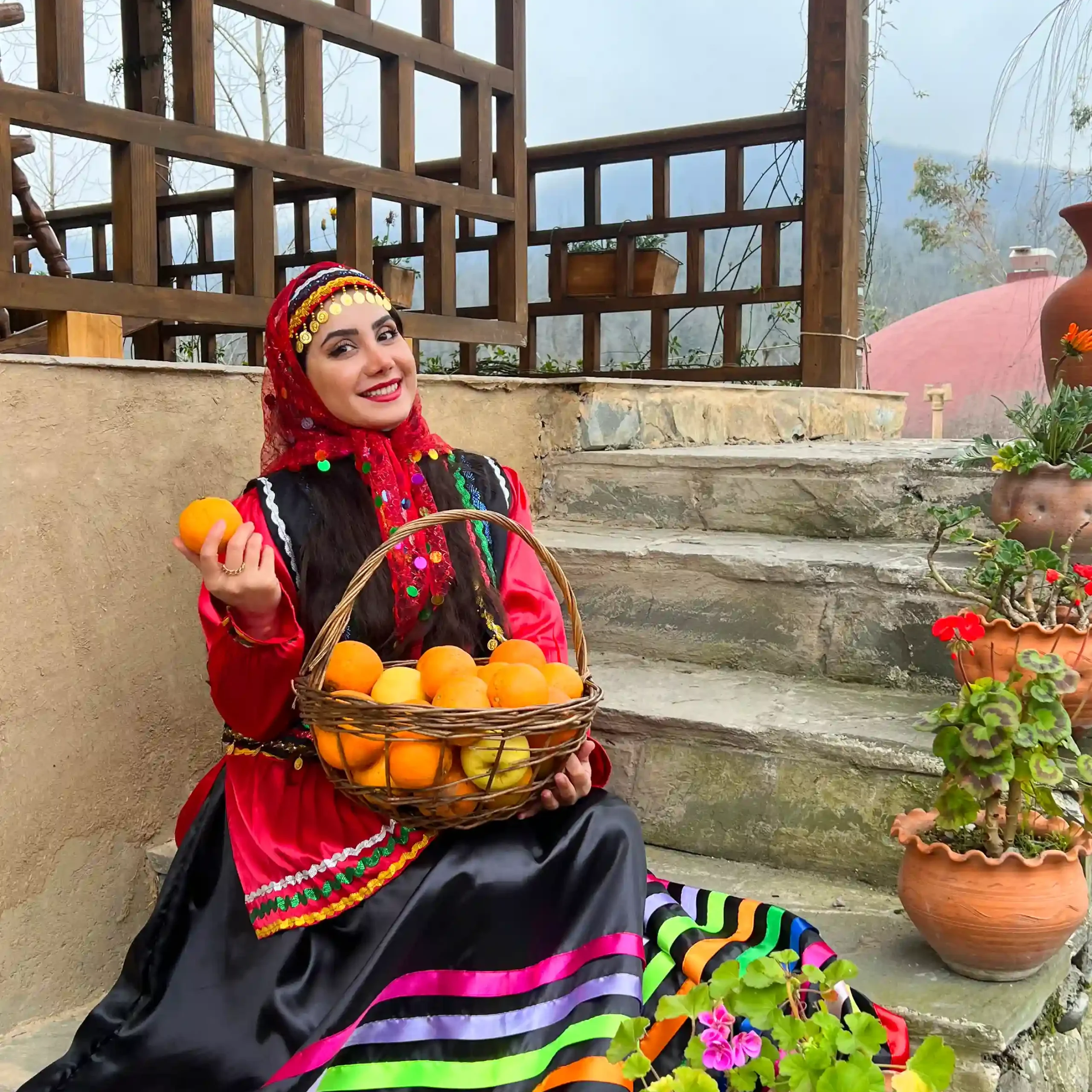 لباس ها و خدمات عکاسی در اقامتگاه یارا